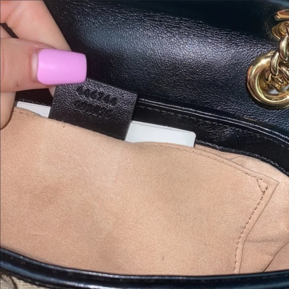 Gucci GG Marmont Matelasse Shoulder Bag
